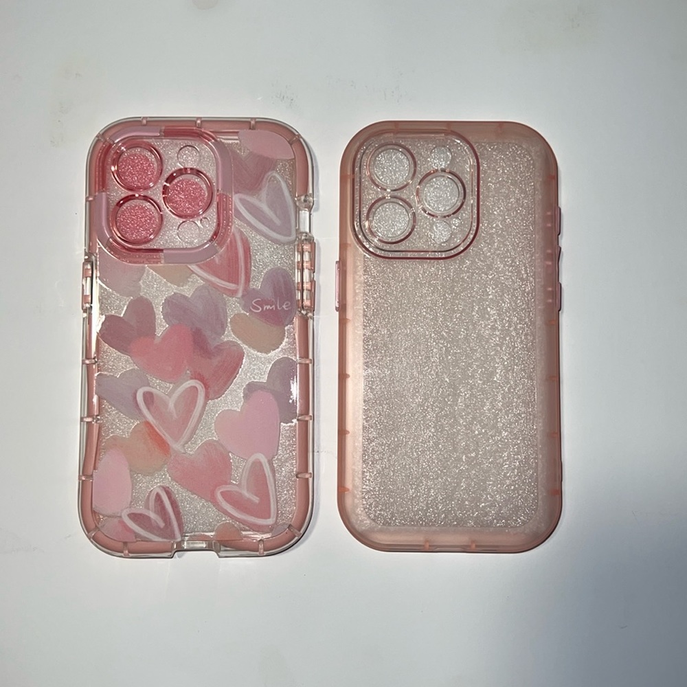 2 iPhone 15 Pro phone cases